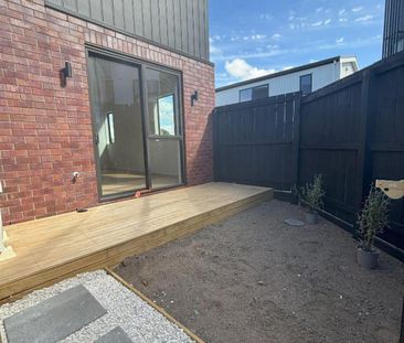 Modern quality living - Photo 2