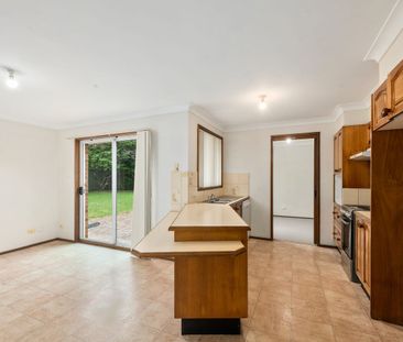 Freshly Updated 3 Bedroom Family Home - Photo 2