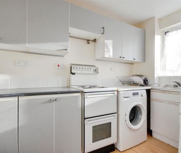 Southwold Road, Watford - Photo 6