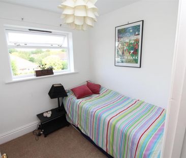 4 bedroom House To Let - Photo 6