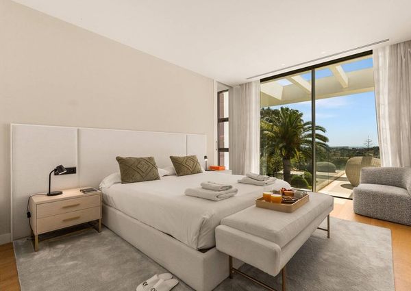 6 bedroom luxury Villa for rent in Nueva Andalucia, Spain