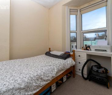 4 bedroom end of terrace house to rent - Photo 5