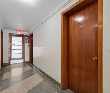 For Lease - 830 Robinson Street Unit# 303, Burlington, Ontario - Photo 2
