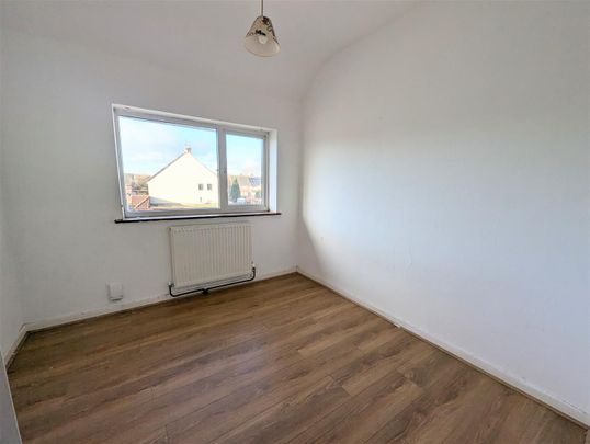 3 Beds - Terraced House - - Photo 1