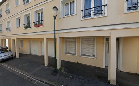 Location Appartement 1 pièce 41m² OZOIR LA FERRIERE 77330 - Photo 4