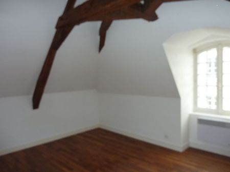Location Appartement 3 pièces 53m² LA FLECHE 72200 - Photo 5