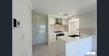 Brand New Modern Living - Photo 3