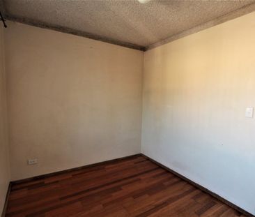 2 Bedroom Apartment - Photo 2