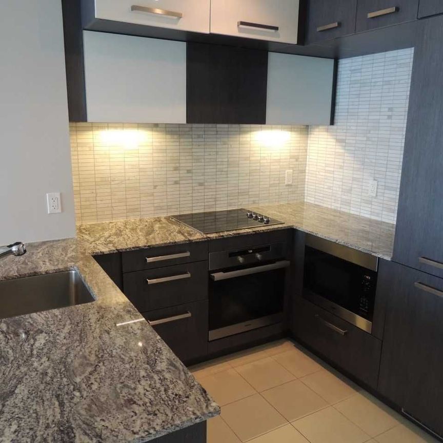 For Lease - 8 The Esplanade N/A Unit# 4909, Toronto, Ontario - Photo 1