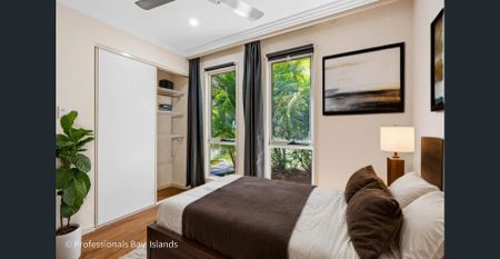 Quiet Location, 3 Bedroom Home, Garage - Photo 5