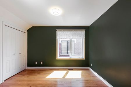 Maison à étages - 1870 Rue du Bois-des-Caryers - Photo 4