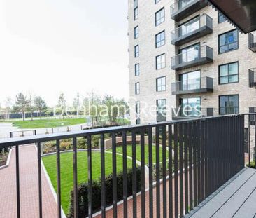 Accolade Avenue, Southall, UB1 - Photo 3