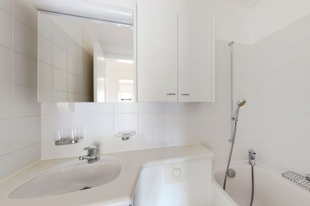 2 Zimmer, 56 m², 1. Stock - Photo 5