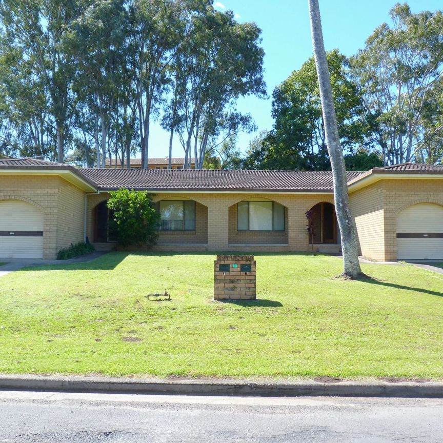 NEAT AND TIDY 2 BEDROOM UNIT - Photo 1