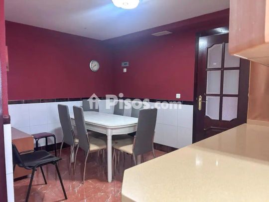 Piso en alquiler en Barrio León - Photo 1
