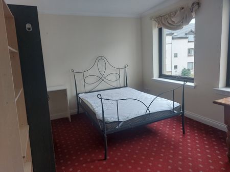 3 Bed Flat, Terrars Croft, EH8 - Photo 4