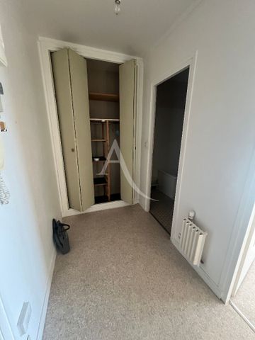 Location Appartement 1 pièce - Photo 2