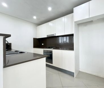 3406/15 Charles Street, - Photo 5