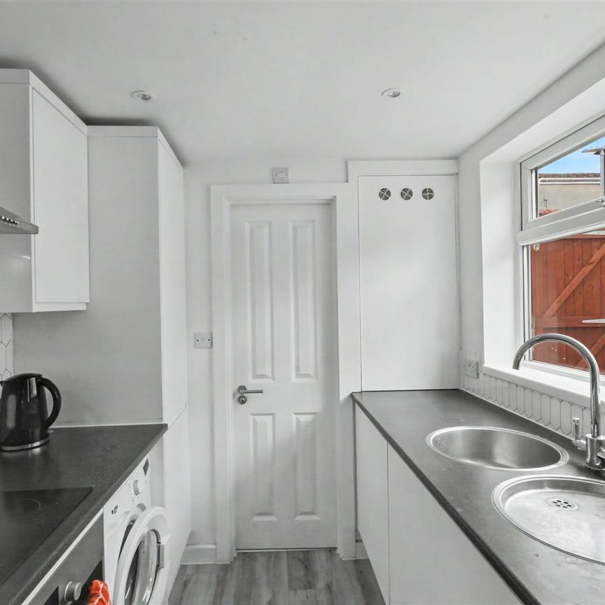 7 Bedroom House / Flat Share to let - Photo 1