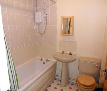 1 bedroom flat to rent - Photo 6