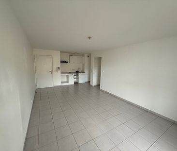 À louer – F3 lumineux de 60,7 m² avec balcon – Résidence récente pr... - Photo 2