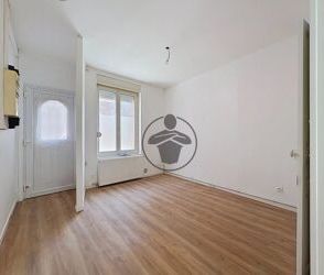 Location Maison 3 pièces 62 m2 à Saint-Quentin - Photo 4