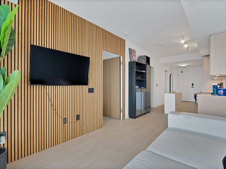 For Lease - 3900 Confederation Parkway Unit# 5511, Mississauga, Ontario - Photo 4