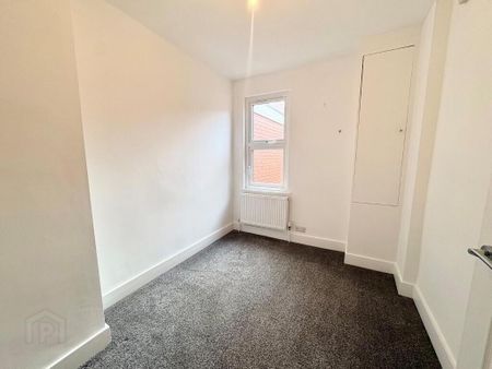 27 Cheviot Avenue, Belfast, BT4 3AG - Photo 4