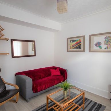 5 bed student house to rent - Photo 1