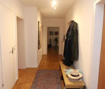 Großzügige 3-Zimmer-Wohnung mit Dachterrasse und Garage in Kassel-K... - Foto 2