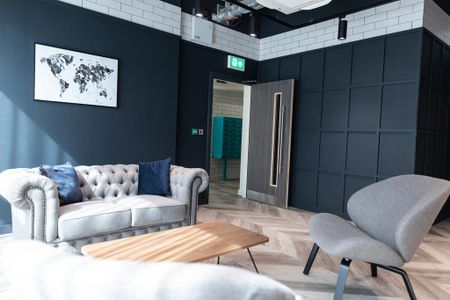 Studio to rent - Photo 2