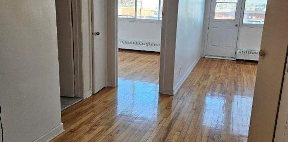 1 CH - 1 SDB - Montréal - $1,395 /mo - Photo 2