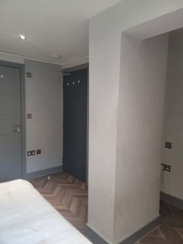 Studio Flat, Graham Road, E8 - Photo 4