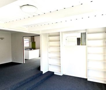 Easy living family home - Photo 3
