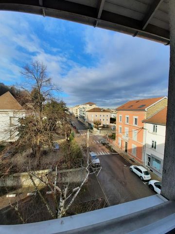 Centre ville Bourgoin Jallieu Appartement type 3 - Photo 4