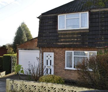 2 bedroom semi-detached house to rent - Photo 6
