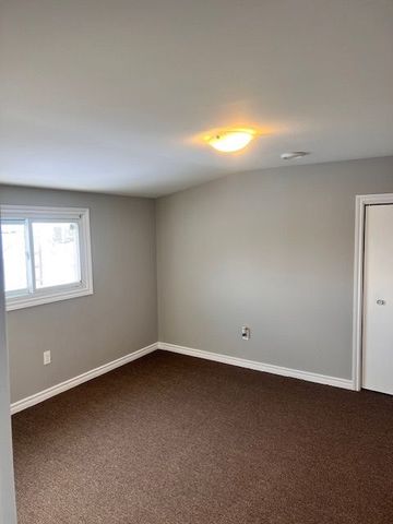 For Lease - 73 Oakwood Street, Port Colborne, Ontario - Photo 5