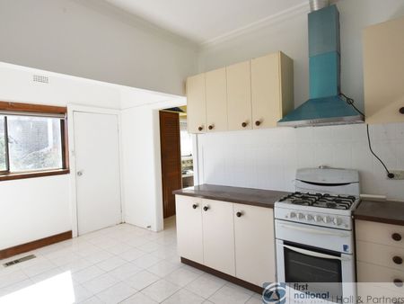 1 / 7 Gray Street, Springvale - Photo 5