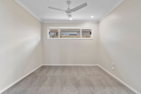 14 Peace Court, White Rock - Photo 5