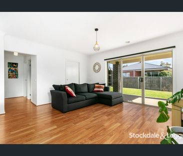 4 Bedroom Family Home in Erin Park Estate - Photo 2