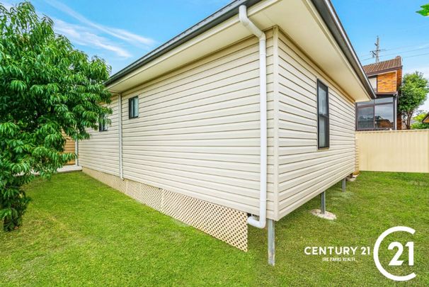 Ready to Move &excl; - Photo 1