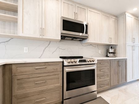 For Lease - 4396 Whittaker Crescent, Cyrville - Carson Grove - Pineview, Ontario - Photo 2