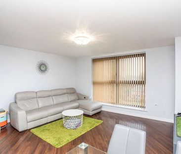 2 bedroom flat to rent - Photo 4