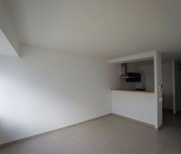 LOCATION : appartement F3 (61 m²) à ROYAN - Photo 2