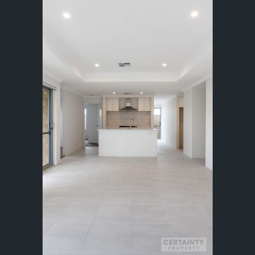 36 Lindquist Vista, Eglinton, WA 6034 - Photo 1