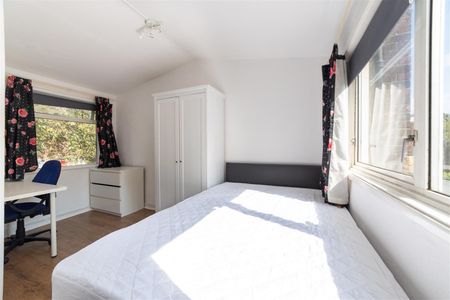 3 bed terraced house to rent in Copland Terrace, Shieldfield, NE2 - Photo 3