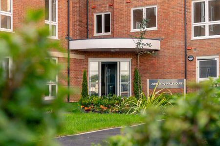 2 bedroom retirement property to rent - Photo 3