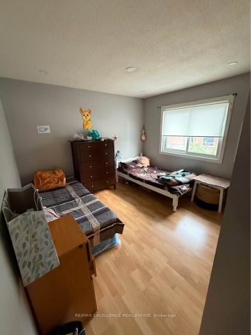 For Lease - 113 Weybridge Trail, Brampton, Ontario - Photo 4