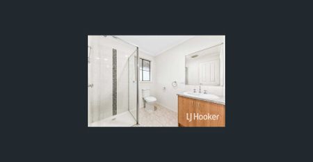 WELL PRESENTED 4 BEDROOM HOUSE IN NARRE WARREN! - Photo 4