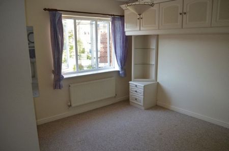 Baldwin Avenue, Bottesford, Scunthorpe - Photo 3